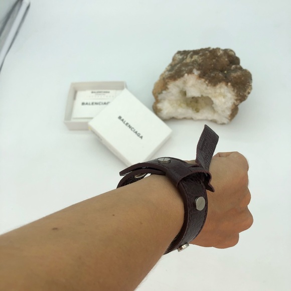 Balenciaga Leather Classic Sid Bracelet - Picture 10 of 10